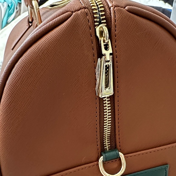 BTS V Mute Boston Bag | Virkin | Artist-Made Collection | Kim Taehyung - Picture 13 of 16